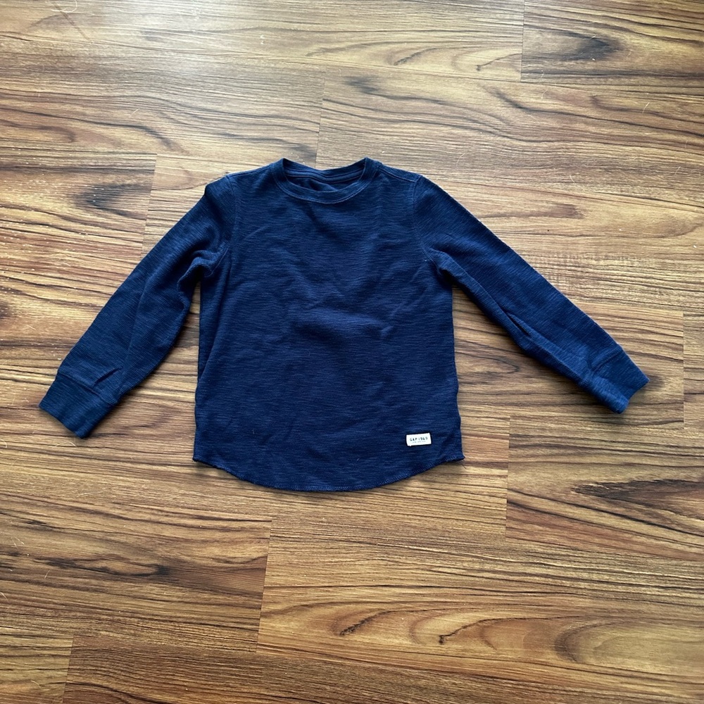 Gap long sleeve waffle shirt